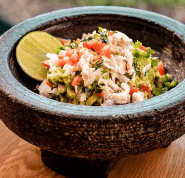 Lona Cocina Tequileria’s Crab Guacamole - Photo by Ricardo Mejia/RMO Studio Corp