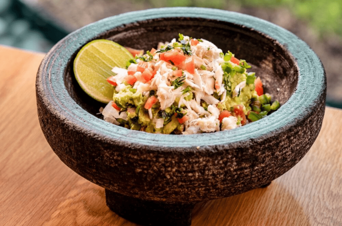 Lona Cocina Tequileria’s Crab Guacamole - Photo by Ricardo Mejia/RMO Studio Corp