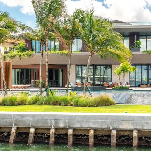 *Florida Paradise Properties - Karel Foti