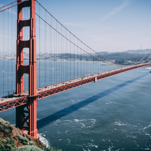 GLITTERING GOLDEN GATE BRIDGE | San Francisco, CA
