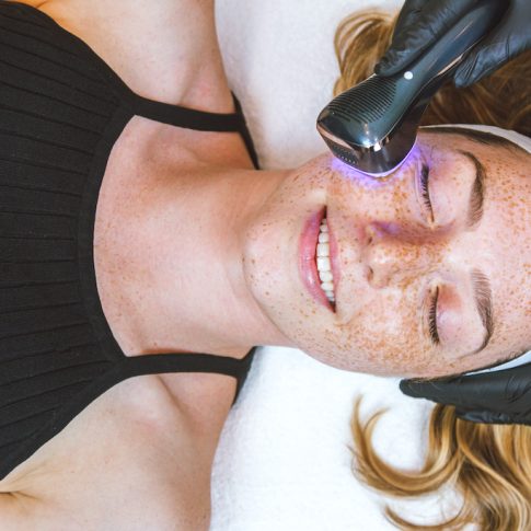 Top Beauty Treatments from Silver Mirror Facial Bar to Gift for the Holidays