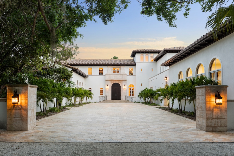 Mediterranean Estate Villa Palma Real in Miami for sale