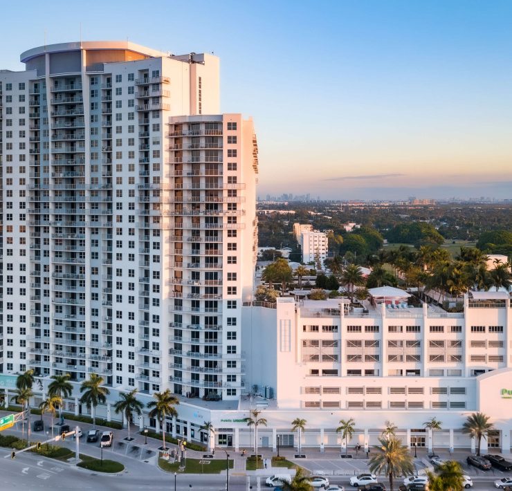 Circ Residences Holywood Florida