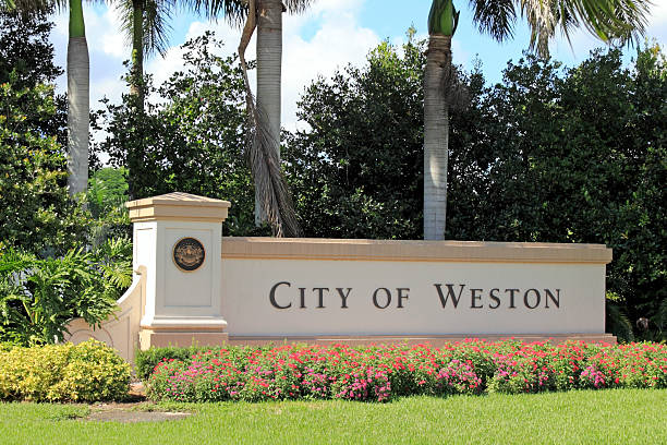 Weston Neighborbood Guide