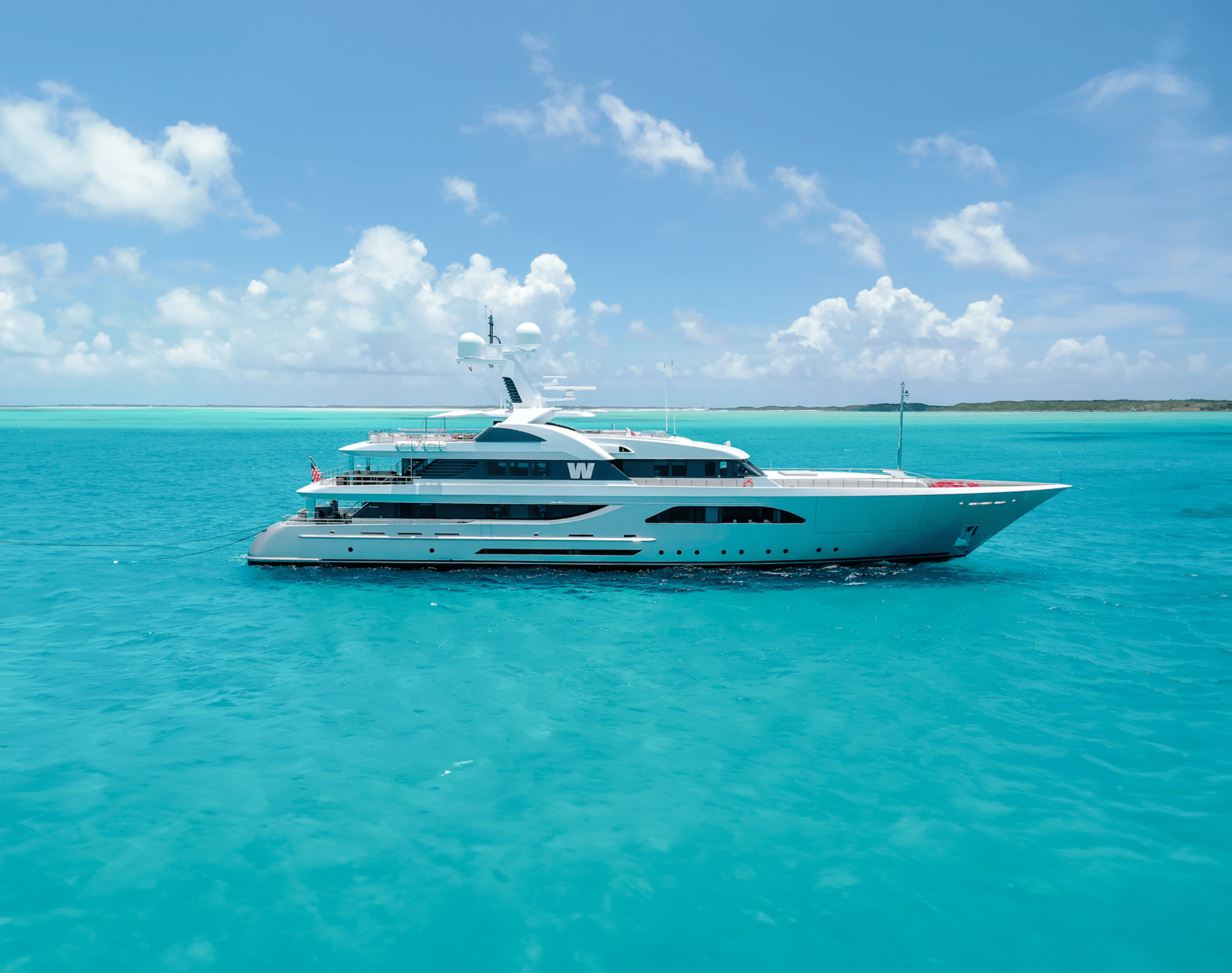 Feadship Project 715 Luxury Yacht with Hybrid Propulsion and Infinity Pool