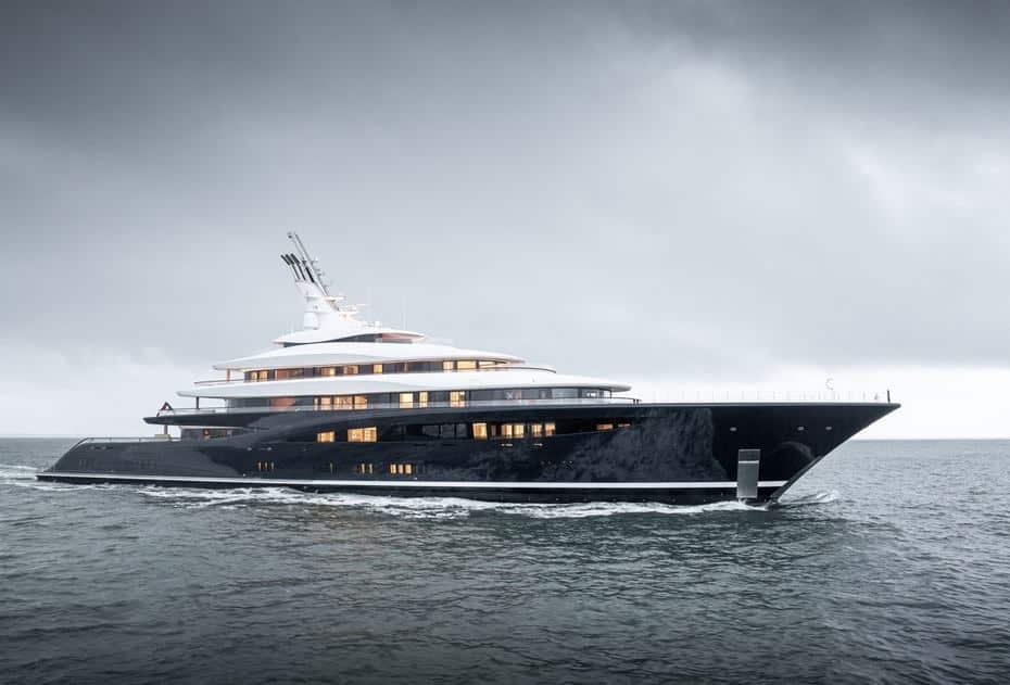 Feadship Project 715 