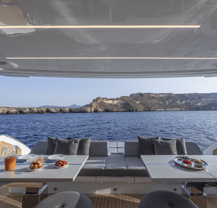 Pearl 82 Luxury Yacht with Raised Pilothouse, Sun Pad, and Hot Tub