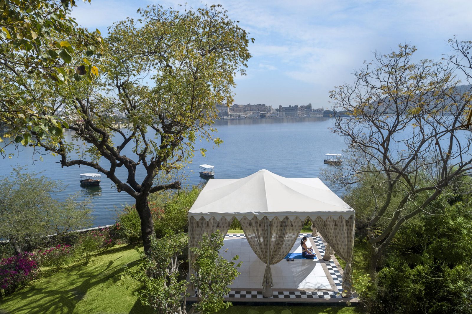 2025 bucket list stays,2025 bucket list hotels,Oberoi Udaivilas,Udaipur luxury hotel,Udaipur 5 star hotel