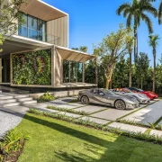 Best Miami Florida neighborhood.,La Gorce Island,Luxury La Gorce Island Real Estate