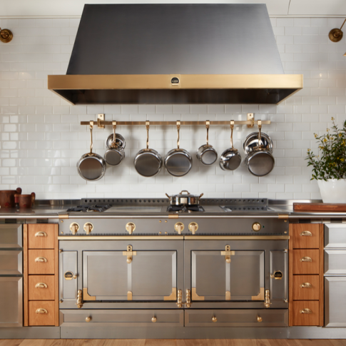 South Florida Lifestyle Magazine for Luxury Decor & Finishes,Kicthen,La Cornue,La Cuisine Appliances,Luxury Kitchen