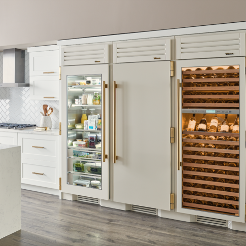 South Florida Lifestyle Magazine for Luxury Decor & Finishes,Kicthen,La Cornue,La Cuisine Appliances,Luxury Kitchen