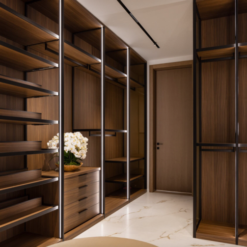 South Florida Lifestyle Magazine for Luxury Decor & Finishes,MiaCucina,Walk-in Closet in Noce,Walk-in Closet,walk-in closet ideas,walk-in closet systems,walk-in closet designs,walk-in closet island