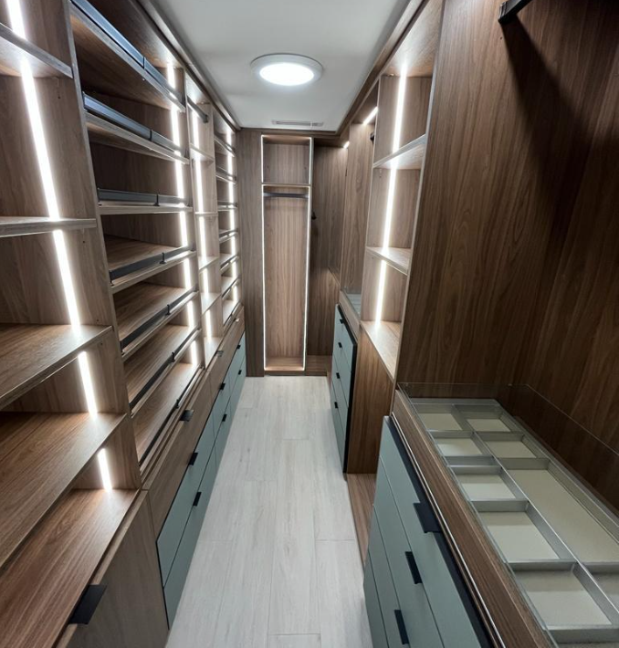 South Florida Lifestyle Magazine for Luxury Decor & Finishes,Top Miami Designers,California Closets,Closets,Luxury Closet,Closet Design,Closet Designs