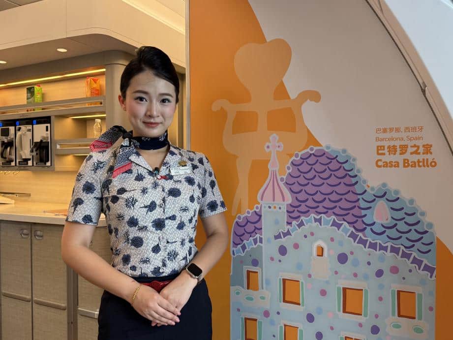 Airline attendant China Eastern Airlines