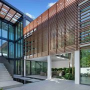Select $40M Estate on the Sand Seeks Record with Oceanfront Rooftop and Solar Panels $40M Estate on the Sand Seeks Record with Oceanfront Rooftop and Solar Panels