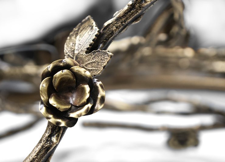 Rose Chandelier Round by KOKET Detail