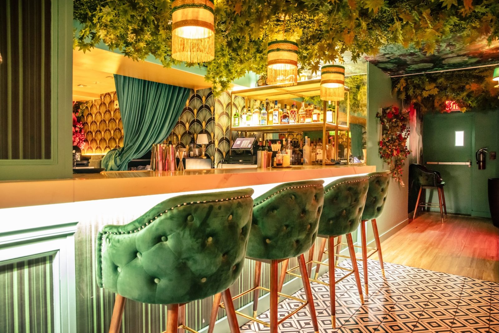 Swanky, art deco-style bar and lounge
