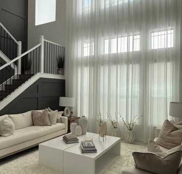 Living room drapery courtesy of Shades & Design Studio