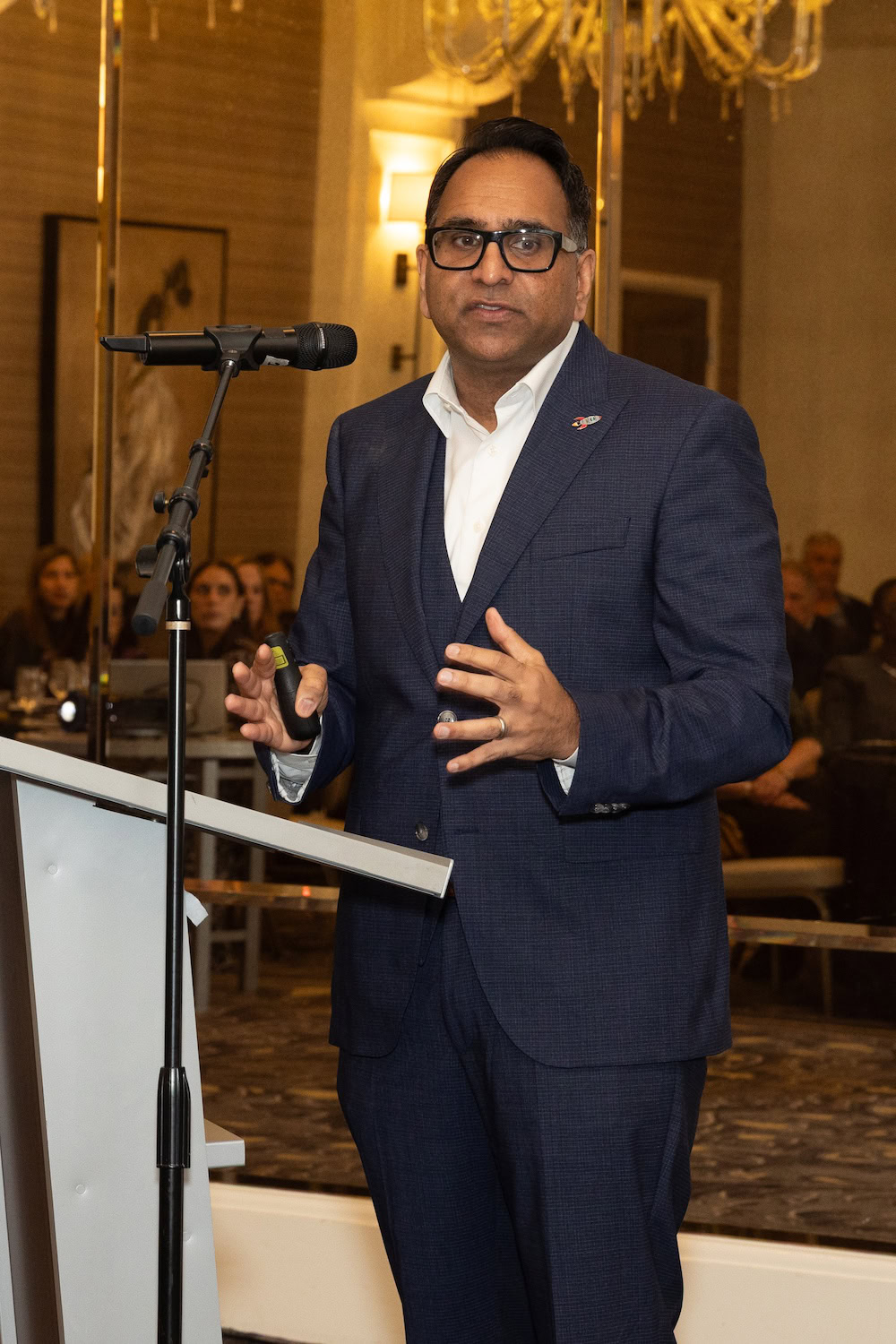 7 saif ishoof lab22c founder speaks at crew miami s economic forecast jan 2026 1