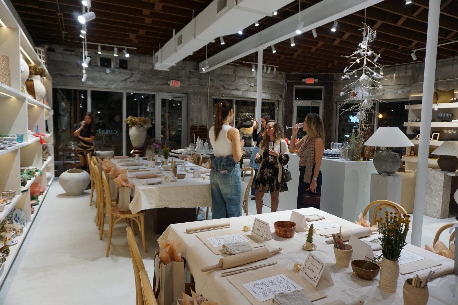 Holiday Ceramic Candleholder Workshop at Canush Miami