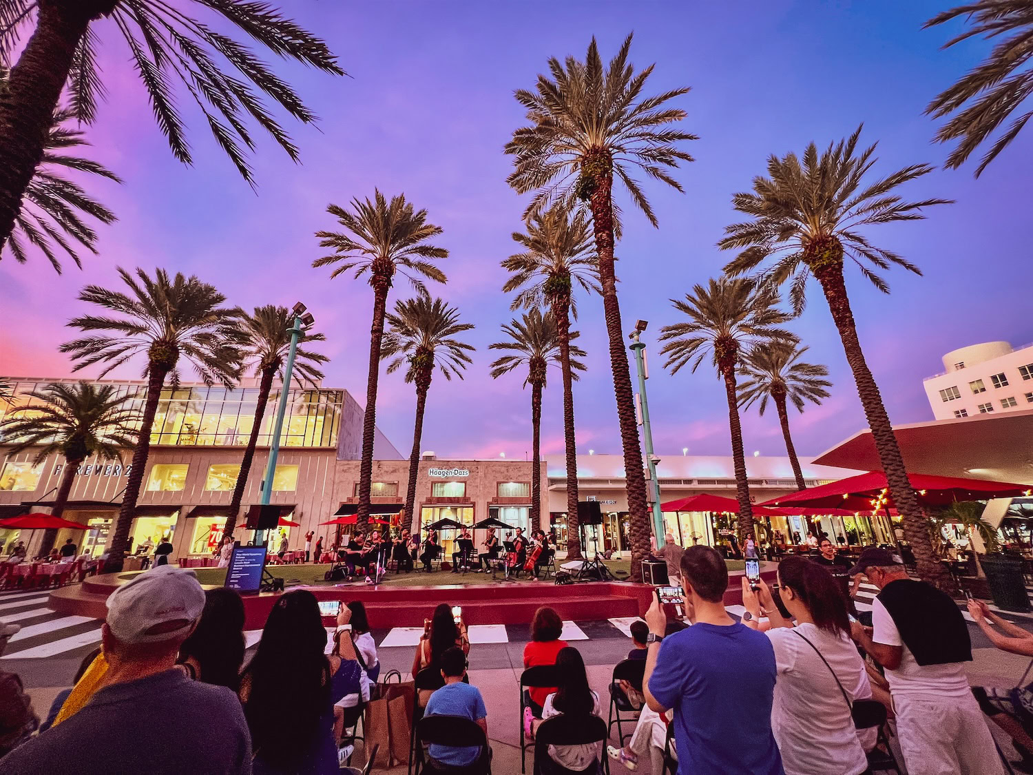Lincoln Road Kicks Off January with Free Events & 10th South Beach Jazz Festival