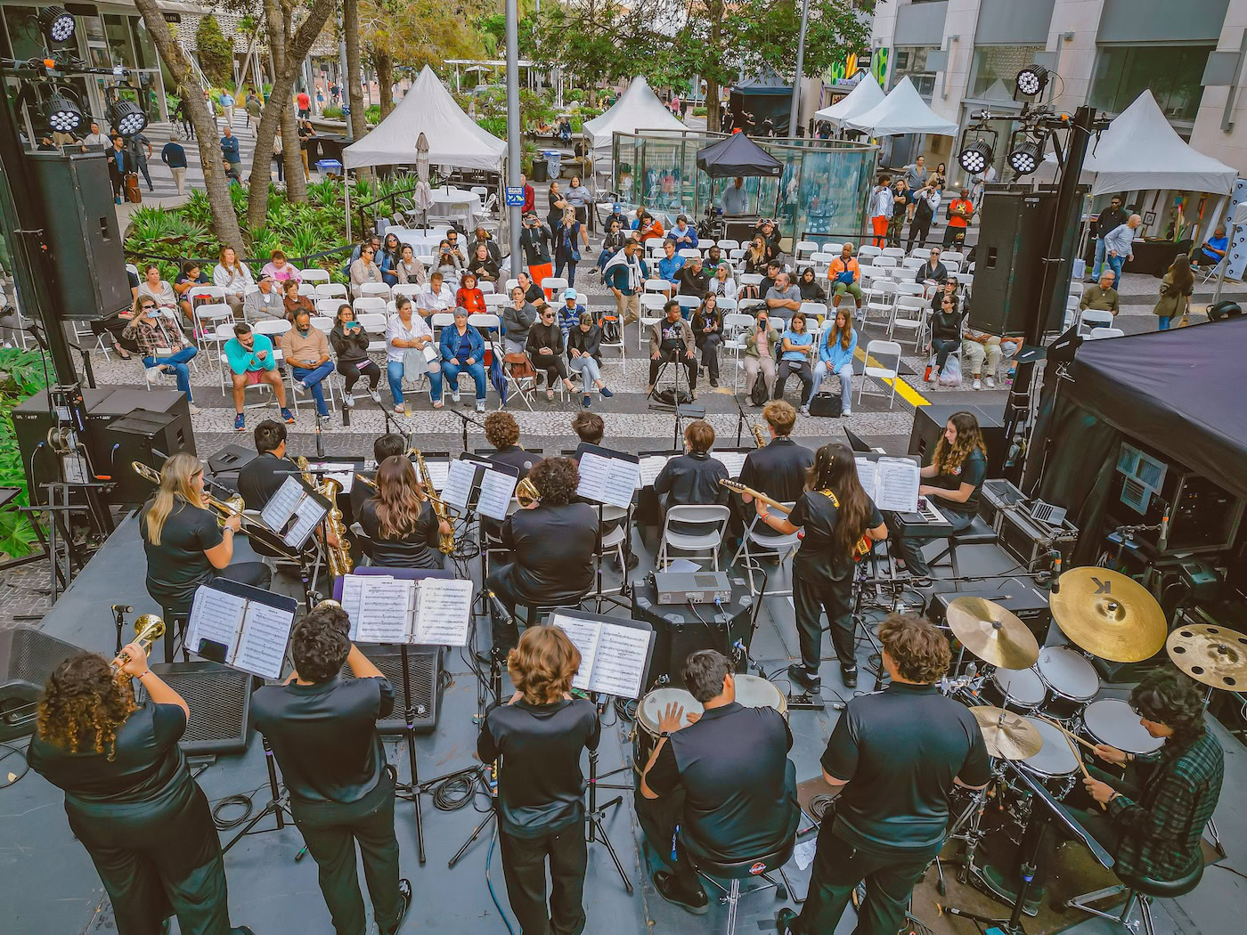 Lincoln Road Kicks Off January with Free Events & 10th South Beach Jazz Festival