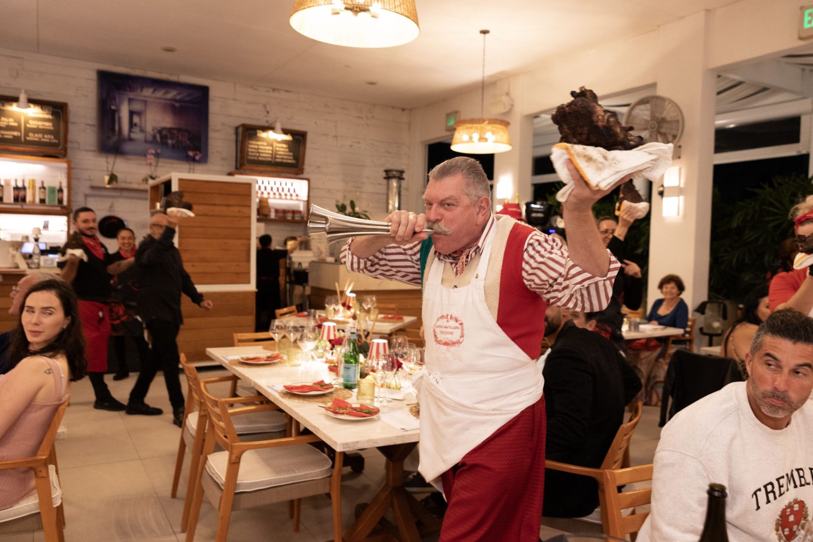 dario cecchini playing trumpet