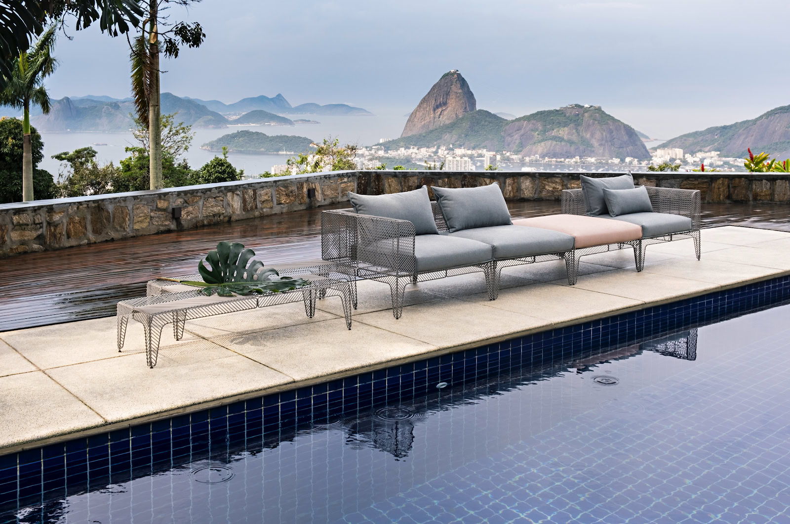saccaro outdoor furniture