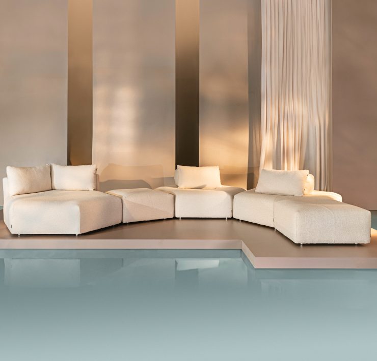 saccaro sofa