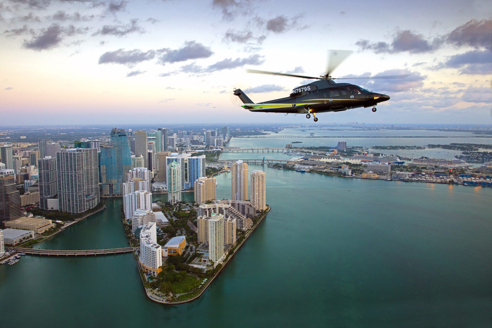 sikorsky s 76 miami skyline (not golden hour, not flexjet)