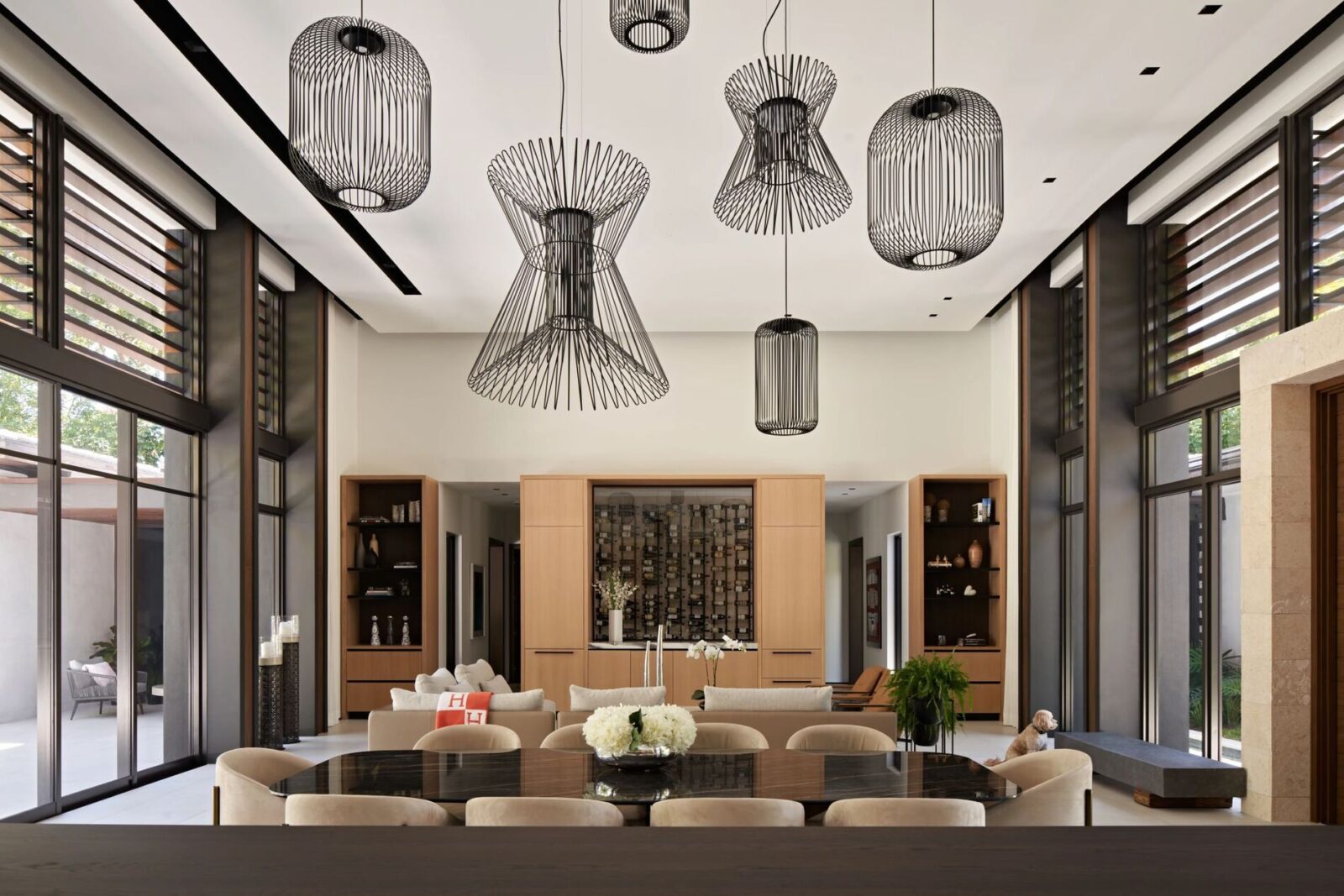 roundthreephotography casadiverio greatroom towardwine