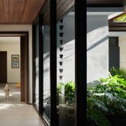 roundthreephotography casadiverio hallway frontcourtyard teddy