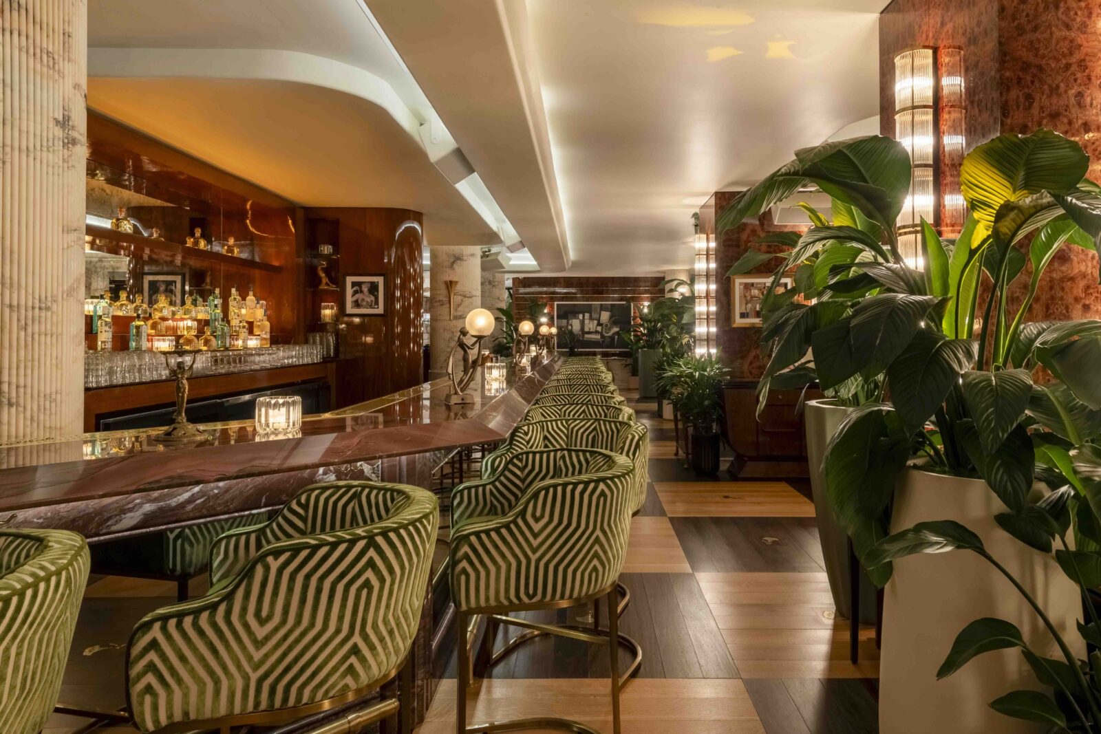 delilah miami indoor bar