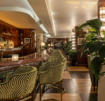 delilah miami indoor bar