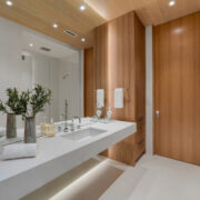 14.1 bathroom 3 high 1 2
