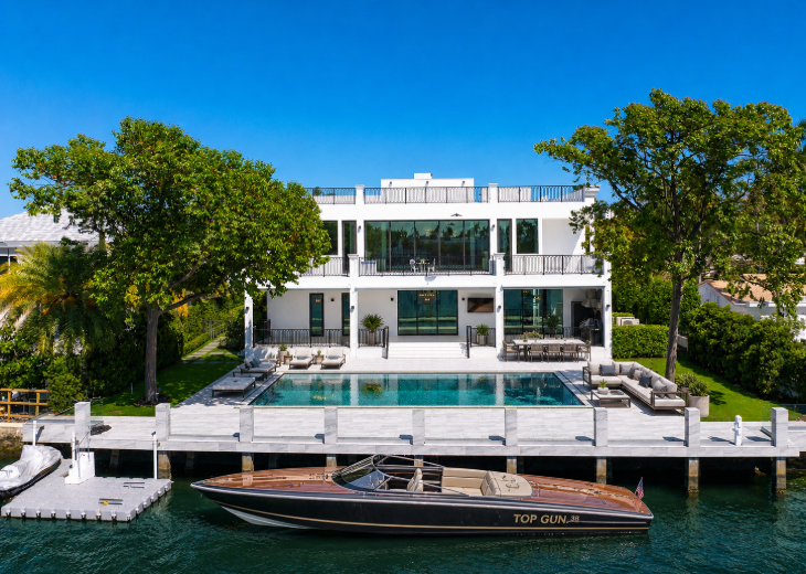 Palazzo Riviera Fort Lauderdale Waterfront Estate boat
