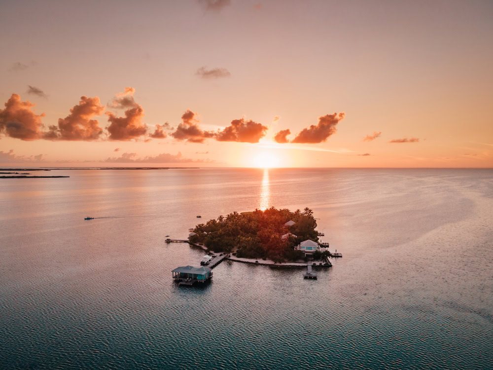 5 cayo espanto island resort 3