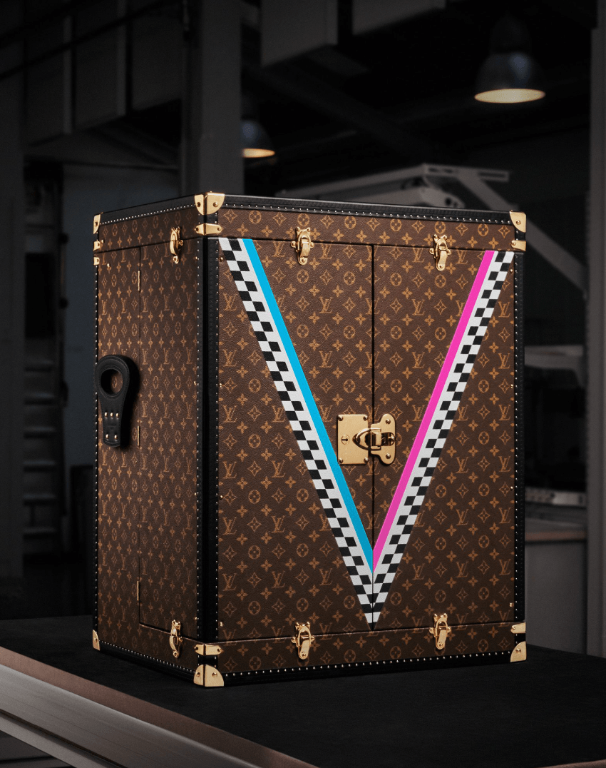 lv f1zhymwwd