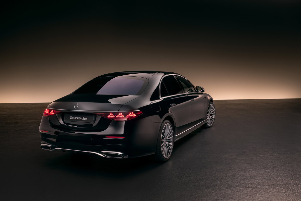 die neue mercedes benz s klasse: verfeinert bis in jedes detail. the new mercedes benz s class: refined in every detail.