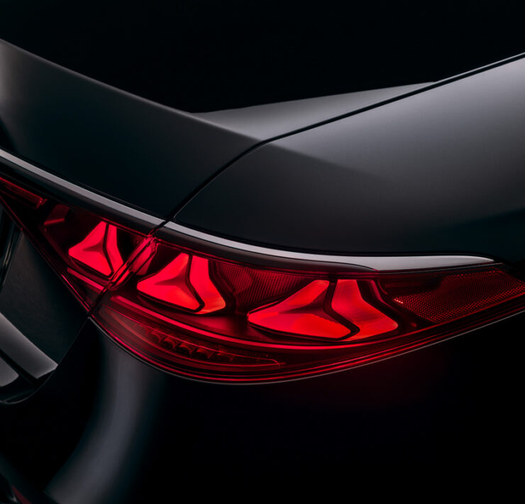 die neue mercedes benz s klasse: verfeinert bis in jedes detail. the new mercedes benz s class: refined in every detail.