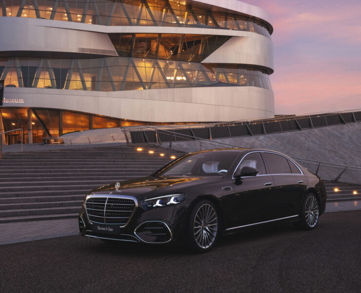die neue mercedes benz s klasse: verfeinert bis in jedes detail. the new mercedes benz s class: refined in every detail.