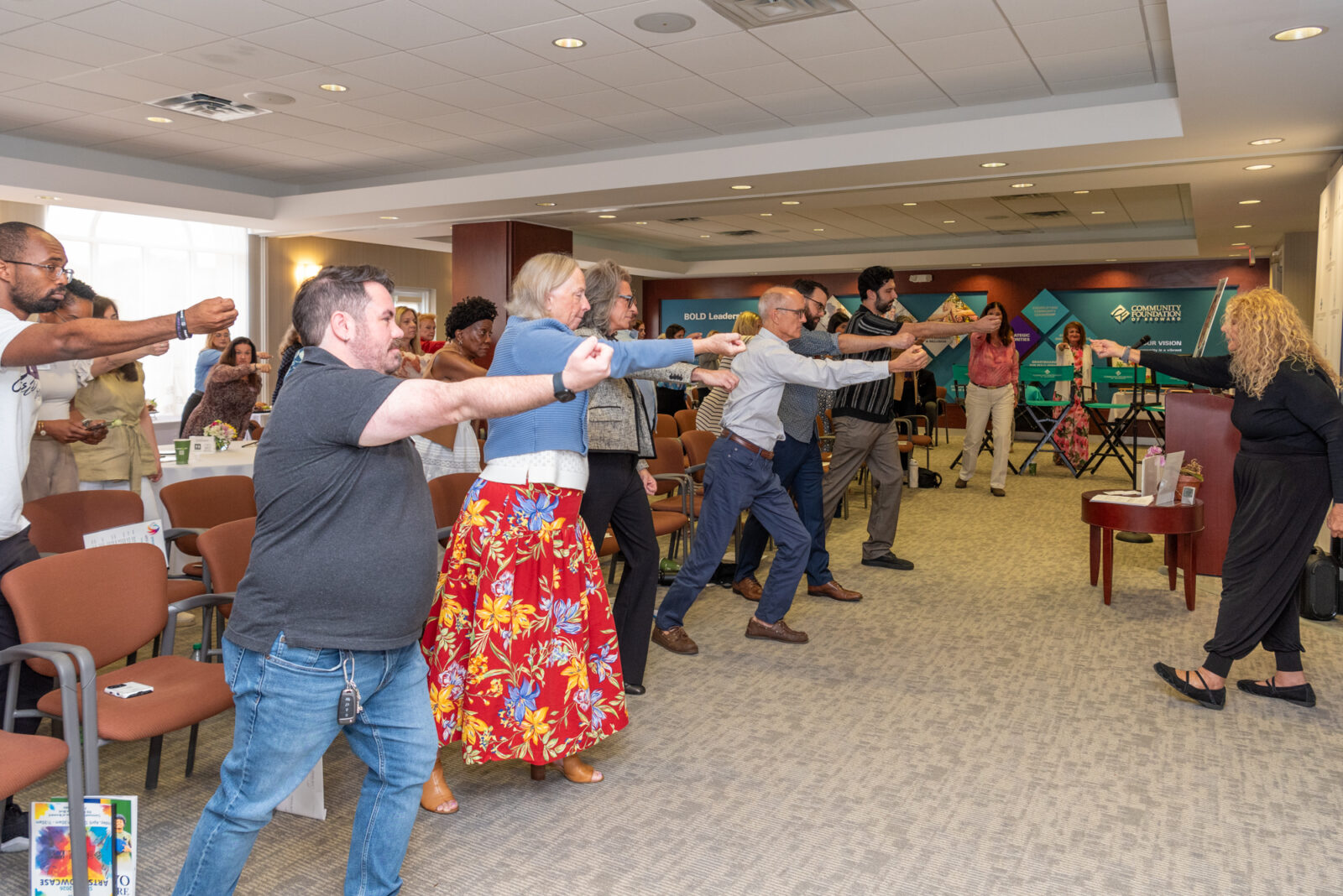 tai chi with lori kerrigan representing artserv