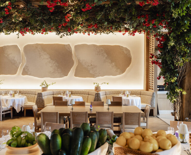avra dining roomrmteo1o