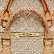 speedy 30 soft monogram embleme peuplier being assembled