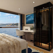 1220 2 1 i 05 a suite door open