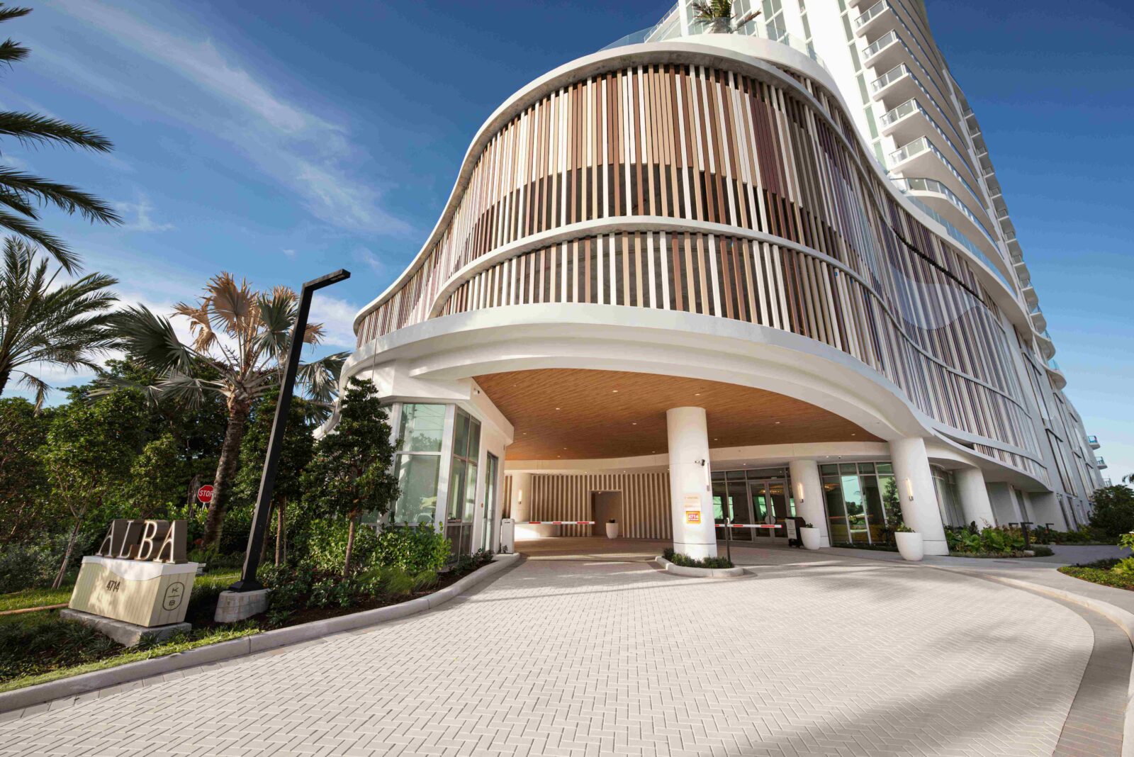arrival credit alba palm beach