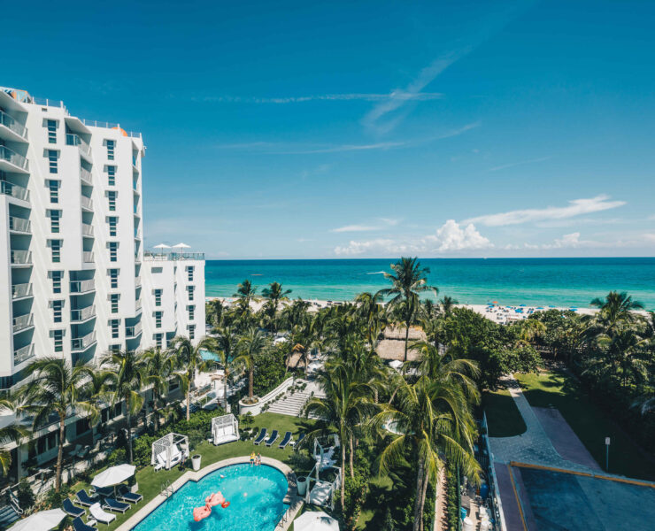 cadillac hotel and beach club