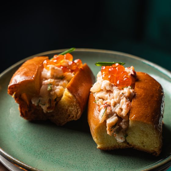 menu lobster caviar roll