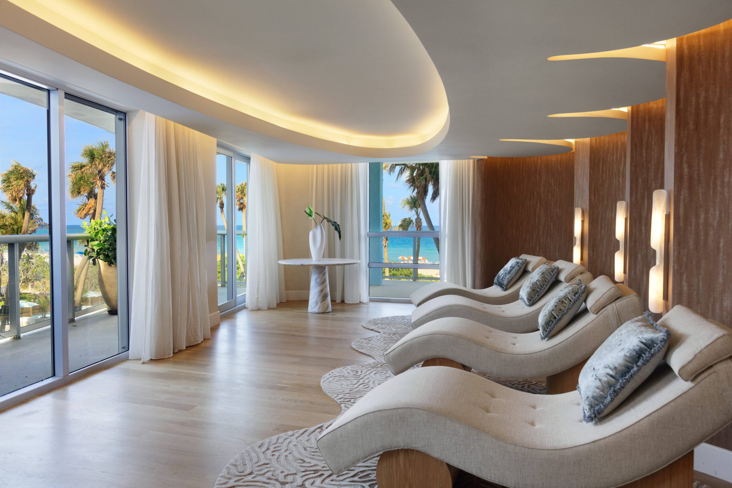 spa relaxation lounge (1)