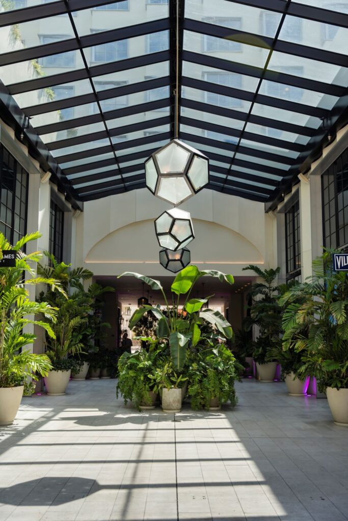 the goodtime hotel courtyard